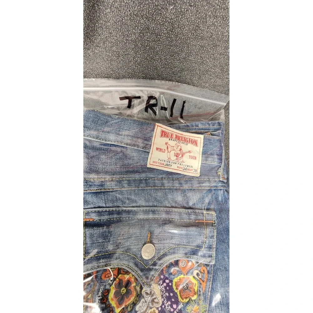 True Religion World‎ Embroidered Rare Men 38x33.5 Yuppie Distressed Denim Y2K